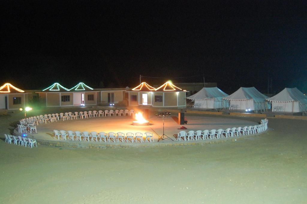 Raj Resorts Jaisalmer Esterno foto